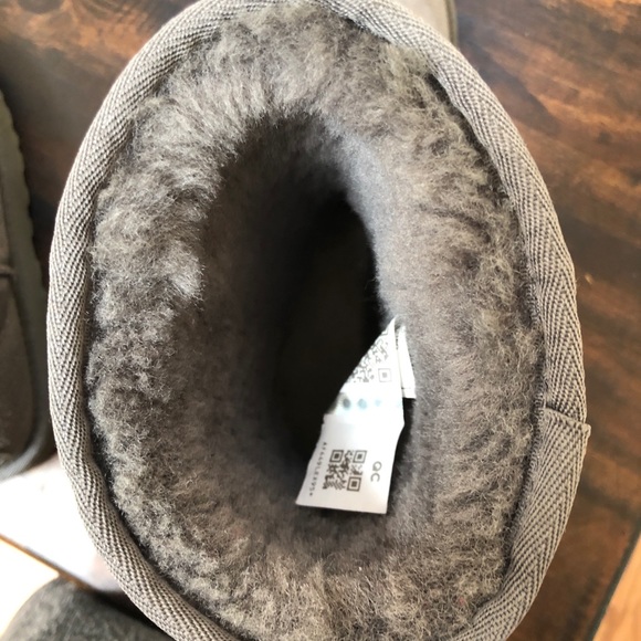 UGG Classic short II grey size 8 - Picture 9 of 11